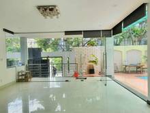 Hình ảnh Cho thuê villa hẽm Nguyễn Văn Hưởng 250m2 hầm 3 lầu gần trường BIS HCM