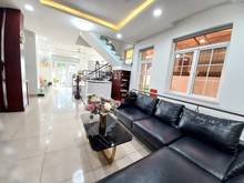 Hình ảnh Cho thuê nhà hầm 3 lầu đường Nguyễn Quý Cảnh 170m2 giá 75tr