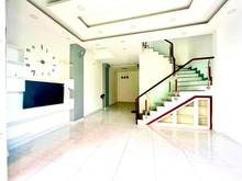 Hình ảnh Bán nhà hẻm ô tô 803 Huỳnh Tấn Phát, 3 tầng, 4.5*16m, 8.3 tỷ