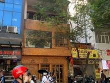 Hình ảnh Cho Thuê Nhà Phố Hàng Bài  32m2 x 1,5tầng . MT :5,2m giá 45tr / 1tháng