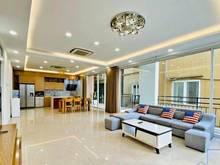 Hình ảnh Nhà đường Bưởi, phố VIP, lô góc, kinh đủ loại hình,  4 tầng, 350m
