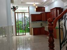 Hình ảnh Cho thuê nhà phố 80m2 3 lầu sân thượng 4PN gần đường Trần Lựu
