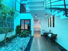 Hình ảnh Cho thuê nhà đẹp 2PN ngay Phố Hàn xịn đẹp full nội thất có sân vườn