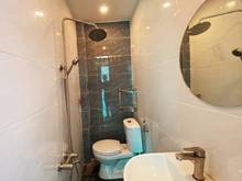 Hình ảnh Phòng mới, đẹp, đủ t.nghi, hẻm xe hơi tới nhà