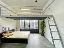 Hình ảnh Duplex 2pn ban công ở ngay gần ngã tư bảy hiền