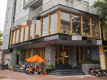 Hình ảnh Cho thuê nhà mặt phố quận Cầu Giấy mặt tiền 8m 70m2 lô góc vỉa hè rộng