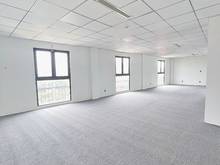 Hình ảnh Văn phòng 150m2 Gía rẻ Mới xây đường Hoàng Sa quận 1