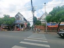 Hình ảnh Nhà 4 tầng, hẻm xe hơi, sát mặt tiền Hương Lộ 2, trung tâm 4 xã, 50m2.