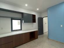 Hình ảnh Building mặt tiền Hoàng Hoa Thám HĐ thuê 130tr / tháng