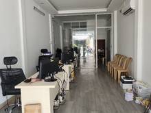Hình ảnh Cho thuê nhà 2 tầng mặt tiền đường Núi Thành