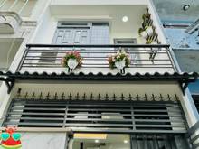 Hình ảnh Định cư Mỹ tôi bán gấp nhà 62m2/1.1Ty Hoàng Diệu Q4-gần chợ-SHR-c DUNG