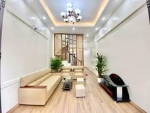 Hình ảnh Chính chủ cần bán nhà ở đường Lĩnh Nam
