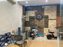 Hình ảnh Nhà đẹp Minh Khai, cạnh phố, oto tránh, 2 thoáng, đường thông, 40m