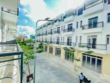 Hình ảnh Nhà cuối đường Nguyễn Oanh, xây 4 lầu có thang máy, DT 4x16m SHR,