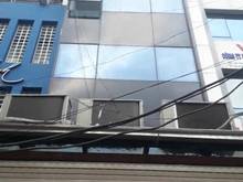 Hình ảnh Tòa văn phòng  Đường Nguyễn Hoàng. DT 130m2, 7 nổi 1 hầm, MT 8m, 50tr
