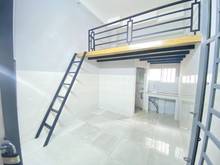 Hình ảnh Phòng có gác , giá rẻ gần ngay chân cầu vượt Lê Trong Tấn, Tân Phú