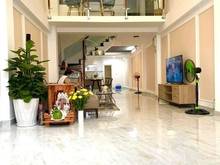 Hình ảnh Nhà Phạm Văn Chí,40m2,3 tầng BTCT 4 PN, hẻm rộng ,cách 1 căn ra MT.