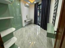 Hình ảnh Cô Hoa cần tiền MỔ TIM bán nhà SHR đường HƯNG PHÚ Q8 77m2_984 triệu