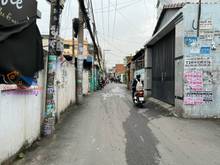Hình ảnh 𝑵𝒉𝒂̀ 𝒏𝒈𝒖𝒚𝒆̂𝒏 𝒄𝒂̆𝒏, MT hẻm xe tải thông, vừa ở & buôn ban