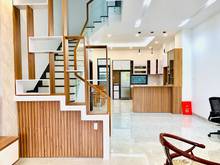 Hình ảnh Nhà Phố View Trực Diện Hồ Nội Thất Mới Giá Tốt Tại Lakeview City