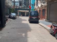 Hình ảnh Cầu Giấy, 60m2 x 5T. MT 5m. Thang máy. Đất phân lô. Đường ô tô tránh.