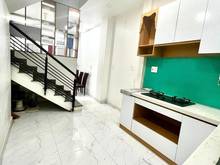 Hình ảnh Bán Nhà Hxh P.8, Tân Bình, 3.8x10, 3 Tầng, Mà Chỉ 4 .X Tỷ