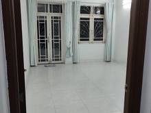 Hình ảnh Bán nhà HXH Đường Trục ( Đặng Thùy Trâm) P13 BT 4 Tầng HĐT 30tr/ Tháng