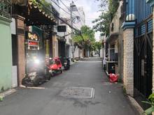 Hình ảnh Bán nhà, HXH, 2 lầu, 4 phòng ngủ, đường Đồng Đen, giá chỉ 5 tỷ 550.