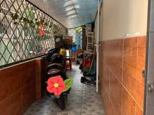 Hình ảnh ÔTÔ đậu cổng Q.3 CMT8 nhà rộng 5,5 4 tầng sân thượng  rộng thoáng