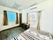 Hình ảnh Phòng studio có cửa sổ lớn, gần chợ, ngay trung tâm quận 5