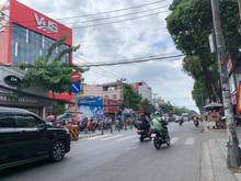 Hình ảnh Ngộp bank bán gấp nhà hẻm kinh doanh Quang Trung, 77m2, 4 tầng, 8 tỷ.
