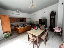 Hình ảnh Nhà Yên Thế [7.5x23m] Hầm 4 lầu xuống giá bán gấp