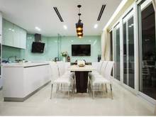 Hình ảnh Bán Gấp nhà Quận 10 đường Cao Thắng 56m2 giá chỉ 8 tỷ.
