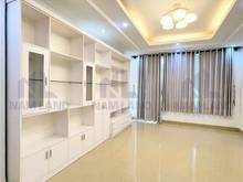 Hình ảnh Nguyên căn 1 trệt 3 lầu có thang máy hiện đại 5PN 5WC sẵn máy lạnh