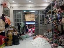 Hình ảnh Chính chủ bán nhà Ngay Quốc Lộ 50 Bình Chánh sổ hồng riêng 1ty33
