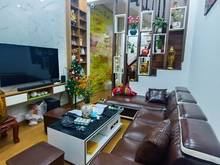 Hình ảnh Bán nhà đẹp đón tết, Quang Trung-Hà Đông 43m2x4 tầng, 4PN, 4.9 tỷ