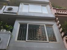 Hình ảnh Cho thuê nhà phố Trung Kính 70m, 5 tầng, 23 tr.