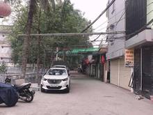 Hình ảnh Chính chủ bán nhà tặng nội thất mặt đường Văn La kinh doanh