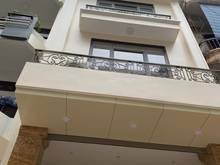 Hình ảnh Cho thuê nhà ngõ Lê Văn Thiêm.Dt 60m,7 tầng,Mt 5m. Giá 45tr/th