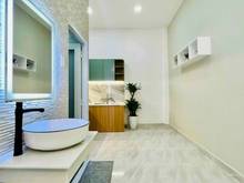 Hình ảnh Kẹt Tiền Cần Bán Nhà Ngộp 3PN-2WC Giá 1ty750 SHR KTL