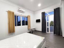 Hình ảnh Cho thuê căn studio bancon, cửa sổ thoáng, khu tiện nghi, sát bên TĐT