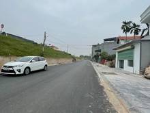 Hình ảnh Bán 30.5m2 Đất Tổ 5 Giang Biên, Cách 1 Nhà Ra Đường Ô tô tránh 2.4 tỷ