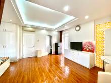 Hình ảnh 🌈Căn Hộ Ban Công Rộng hơn 50m2_ Bếp riêng ở Hàng Xanh