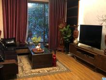 Hình ảnh Nhà phân lô 80m2 5 tầng, thang máy, gara 2 oto Việt Hưng. Giá 12.5 tỷ.