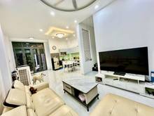 Hình ảnh GẤP BÁN. HXH Âu Cơ, nhà đẹp 3 tầng 4PN, ngang 5.8m, nhỉnh 6 tỷ