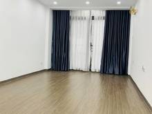 Hình ảnh Bán nhà cũ ngõ Kim Mã, giá 11 tỷ, 77m2x2T, xác định bán đất, ngõ gần