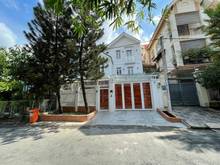 Hình ảnh Bán villa Nguyễn Văn Hưởng, đẹp hơn nhà mẫu 340m2, Nội thất cao cấp