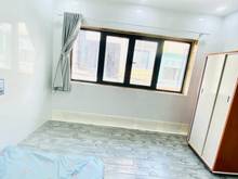 Hình ảnh Cửa Sổ Lớn Full Nội Thất Ngay Trường Chinh