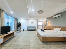 Hình ảnh ✅Căn Hộ Balcony view đẹp nằm giữa trung tâm Sài Gòn _ toà nhà lễ tân✅