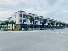 Hình ảnh Nhà bán năm nay - Giá năm trước. Shophouse Centa City 120m2 vị trí đẹp